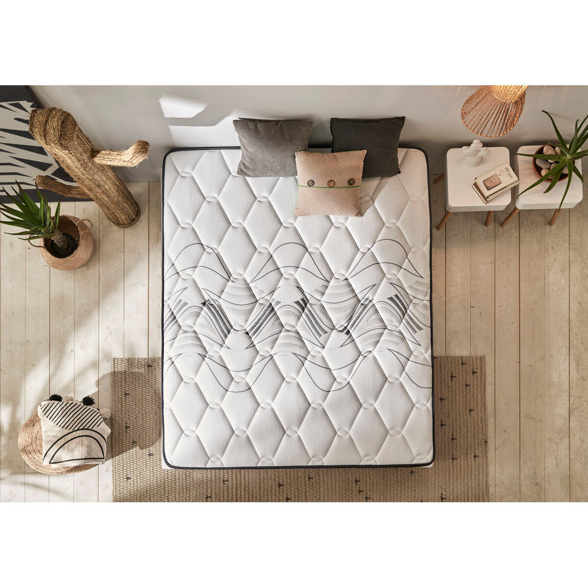 V10H4B8DC406D8559341C823BDD676C400CBR6598877P2