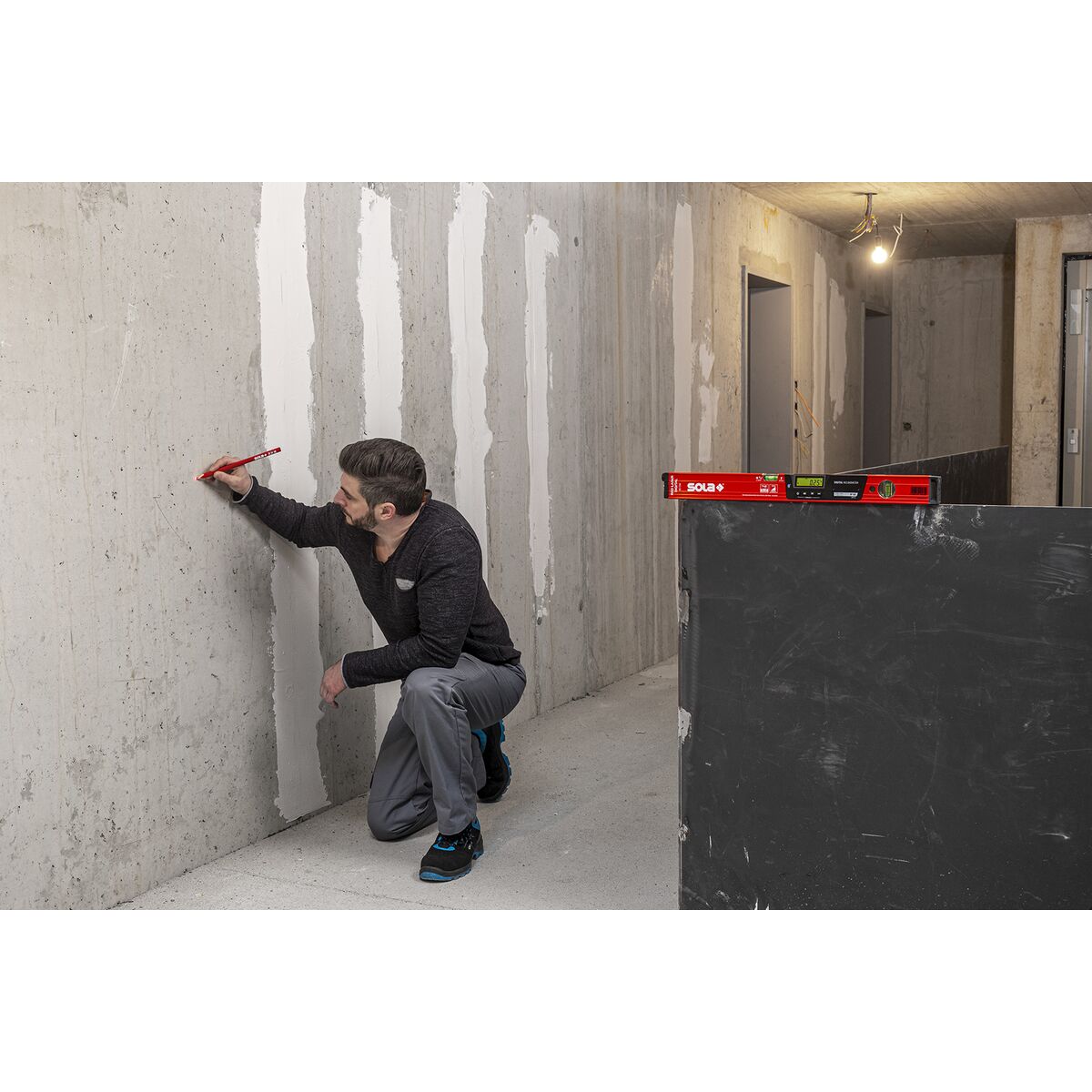 V3HEE905CB8C059EC176E18C5D6565F75F0R6620185P10