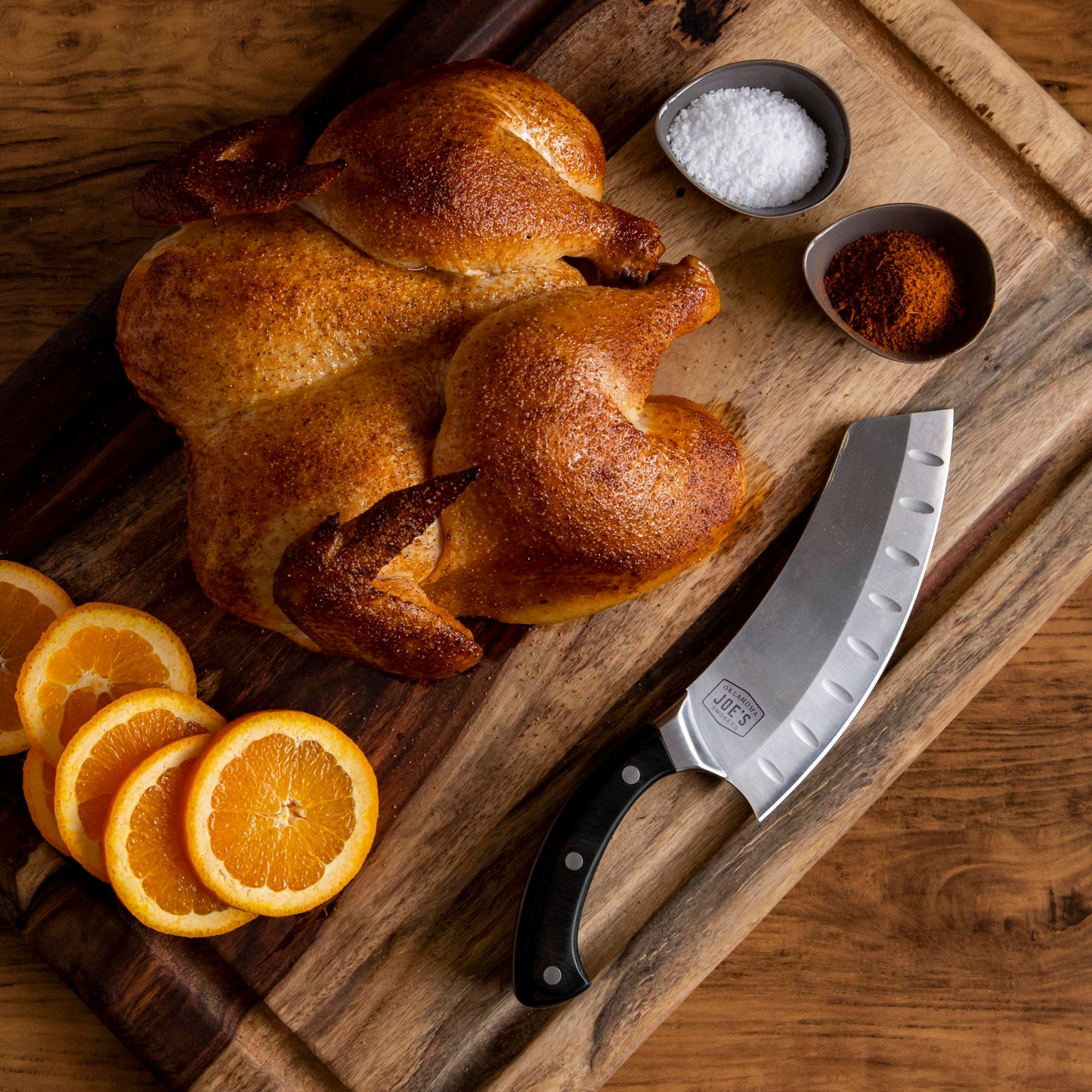 Oklahoma Joe's Schmiedebeil & Kochmesser mit Holster, Silber/Schwarz