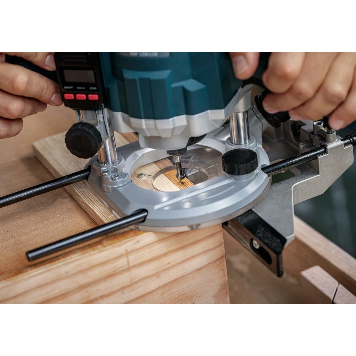 V2H933D17C4BD9B7EF74094F94012160AB1R7087003P9