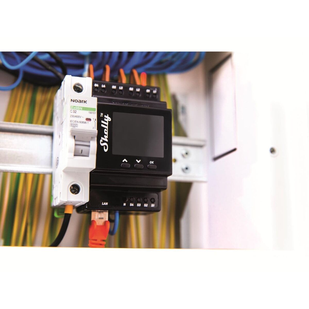 V2HC8E13169BFEC418153CC75CA9DF3AA3FR7626921P7