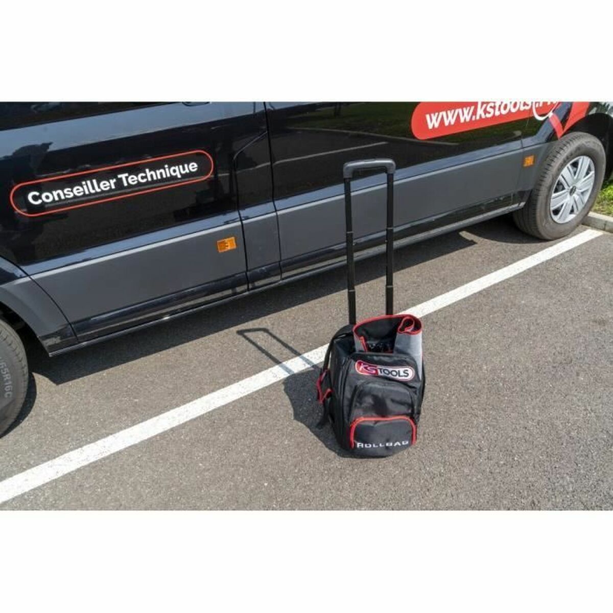 V3HFBC71CADAB9CCC570004E0B083505117R6104353P3