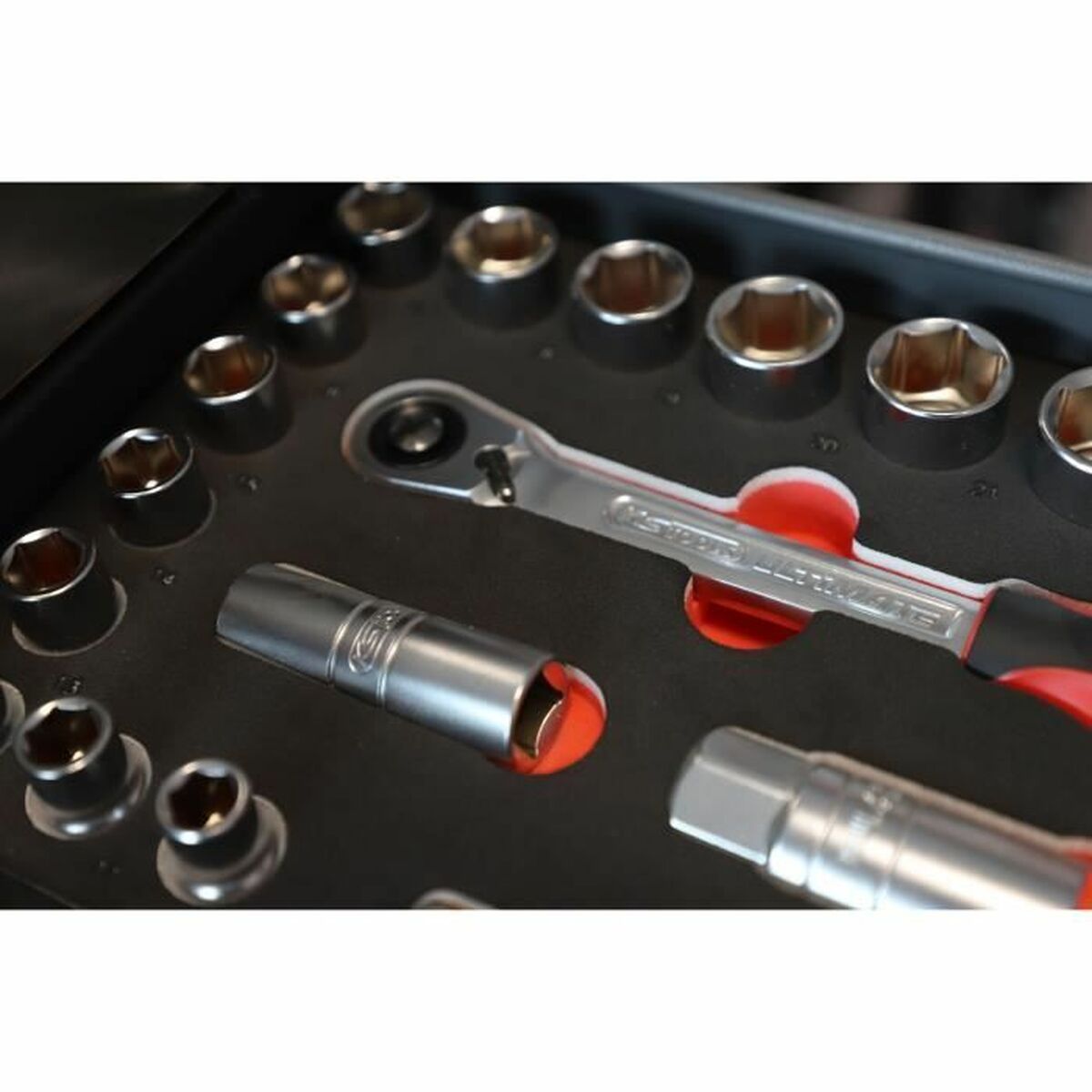 V2H16CF35D79A1827C9F01071068ED5DF31R7070045P4