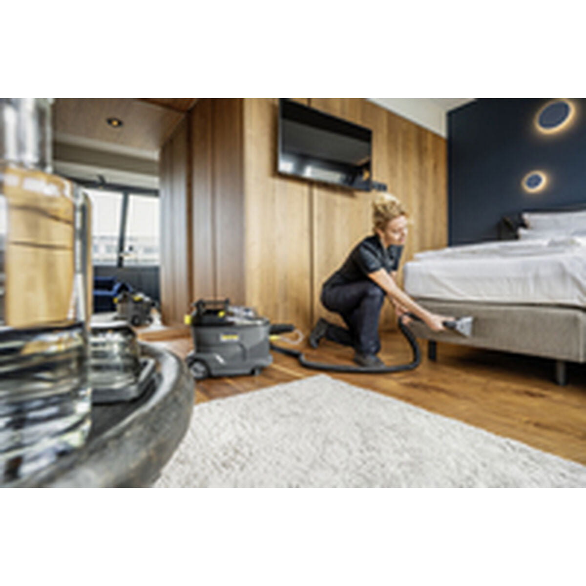 V9H009B34EC7B00DEB037384743E82561FFR6817126P6