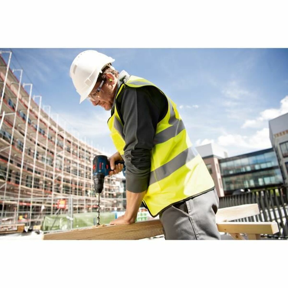 V6H128735E4B3B2487BE18C890EA463DFB0R6444059P2