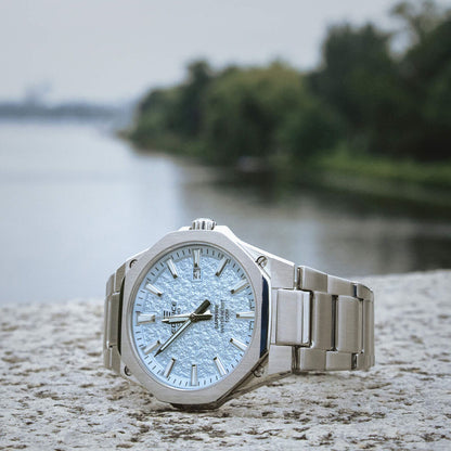 V5HD0ADE1D4EA1CD7367A1133B7CF2BCF7DR7406815P5