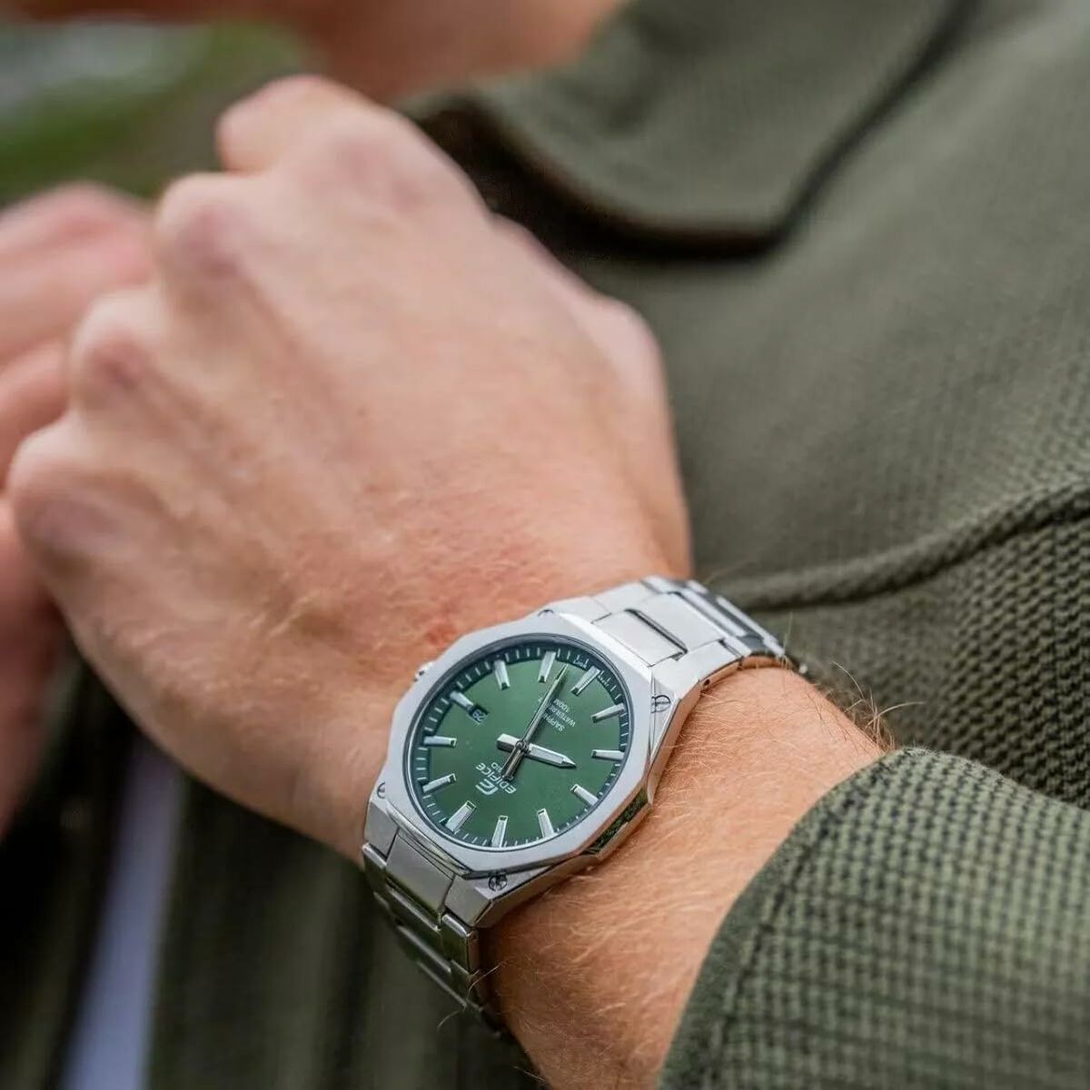 V3HD86FCE19DF4A43EAE49D8170DE4B438DR6950246P5