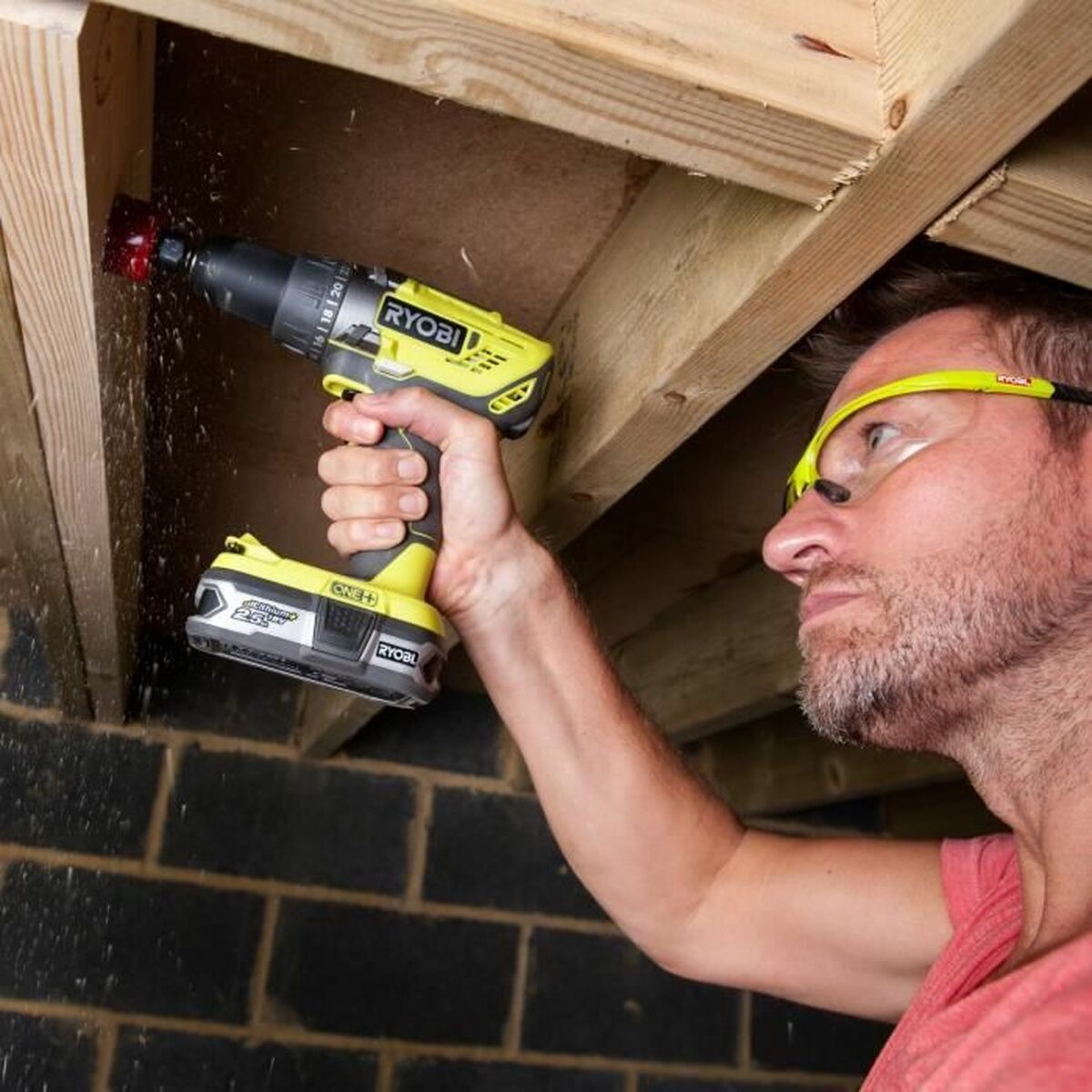 V6H28A4AE32E268AF6D815FA4DF3D830F87R6708659P6