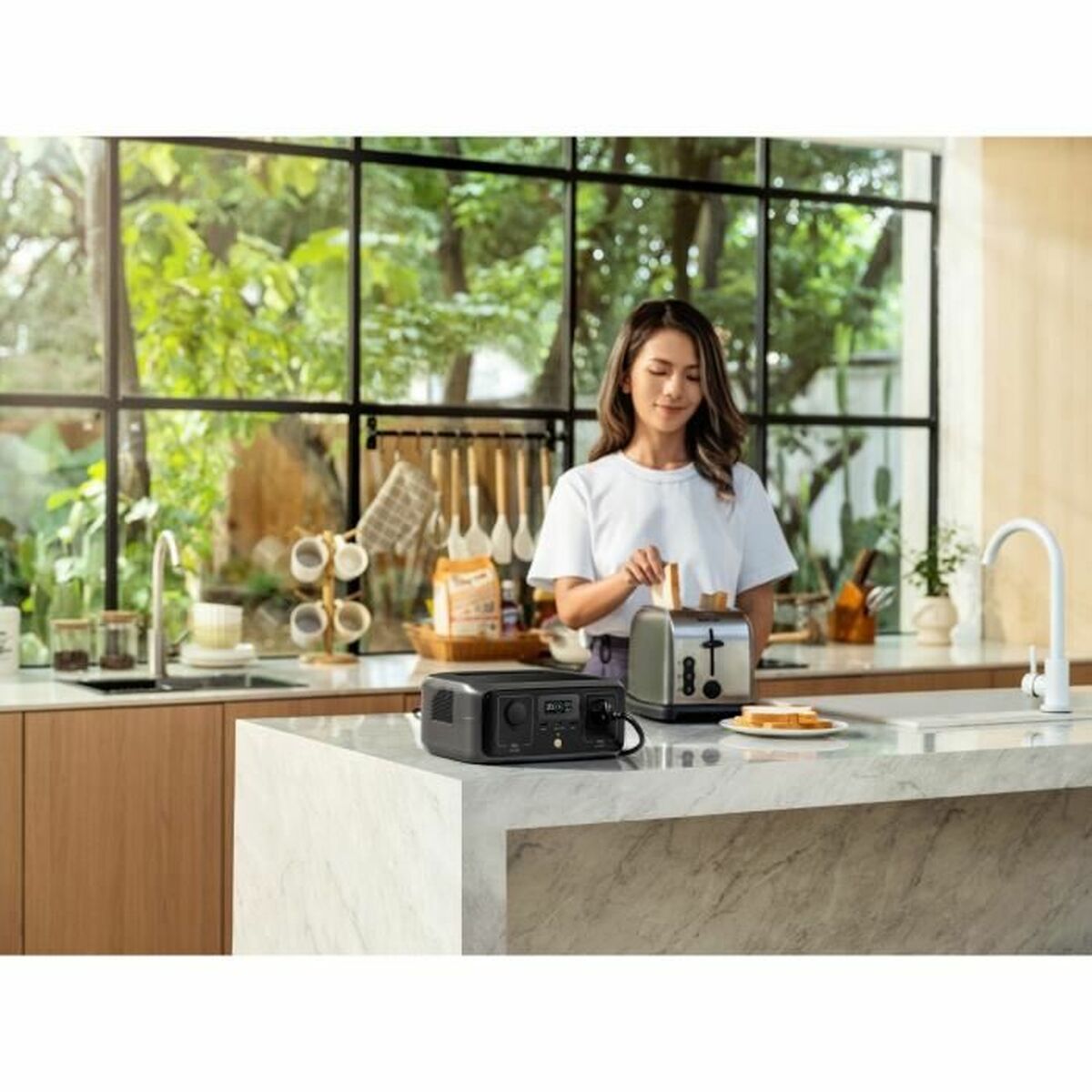 V2H799663A90280336DA0130C6AD12A8404R7040075P2