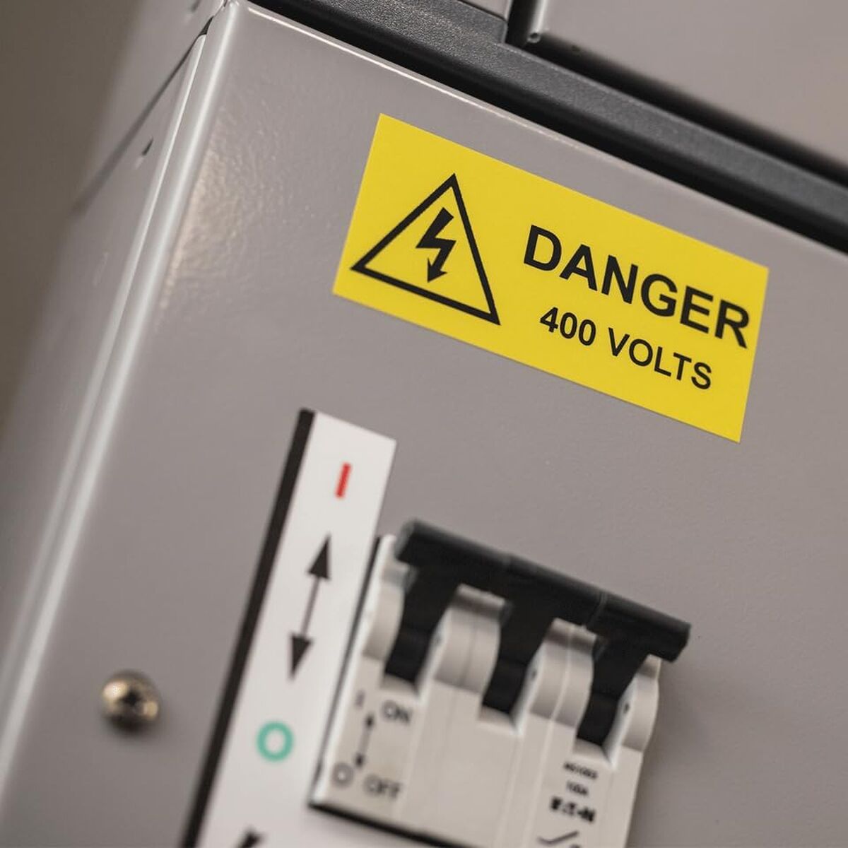 V2HDB186F9B1F0769F0400C8BF8310B36D4R7623464P6