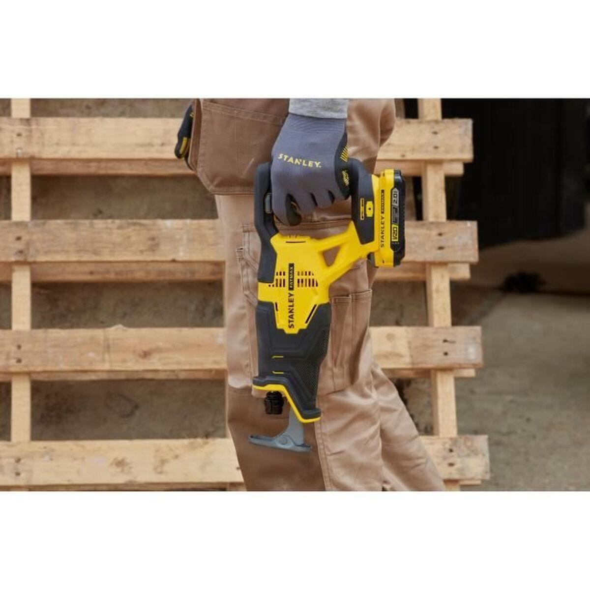 V2HDAFA077175E8A1A01A54905BCCEE388DR7468048P6