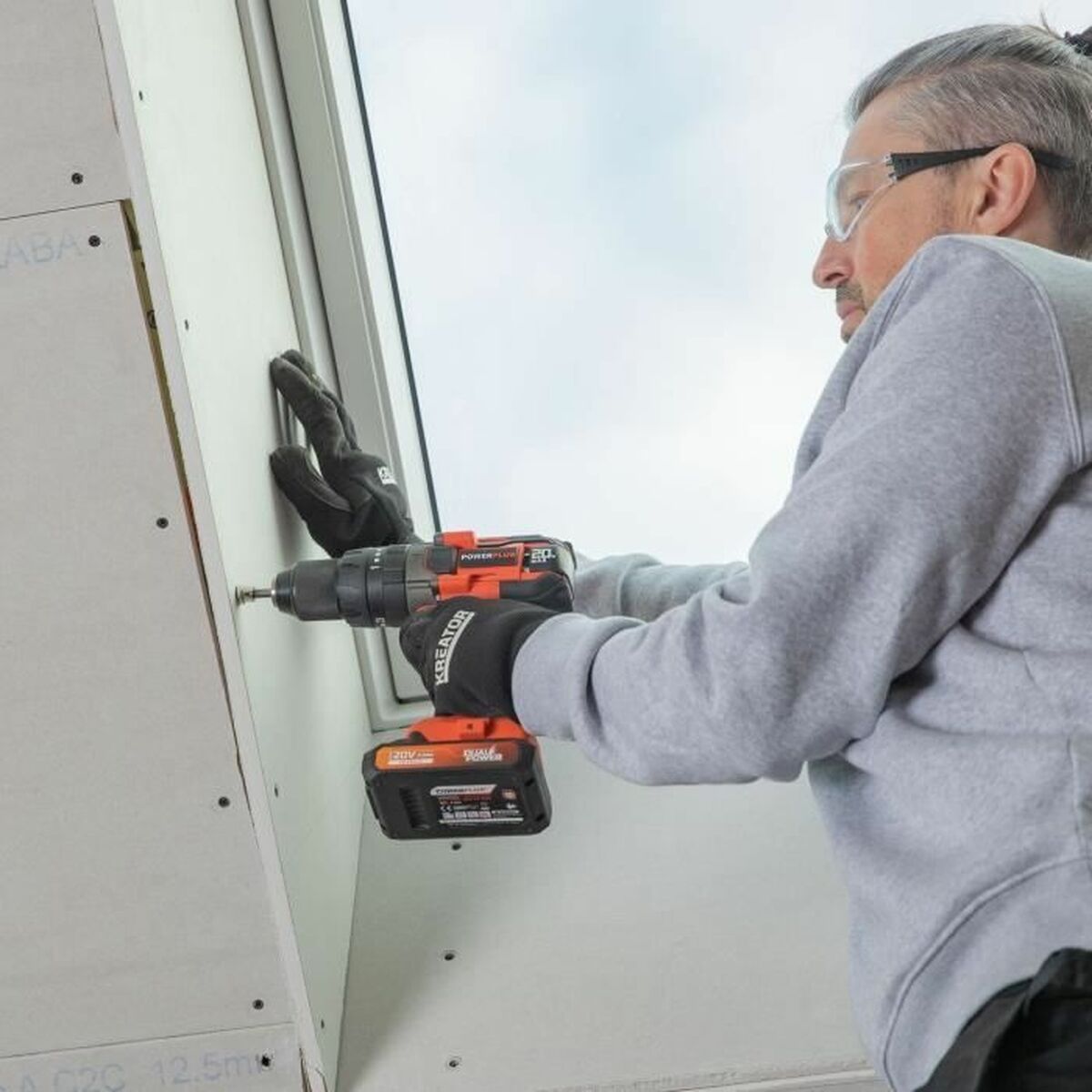 V2H78663AFC5A7128AF795DBDB64D0CC64BR7269543P2