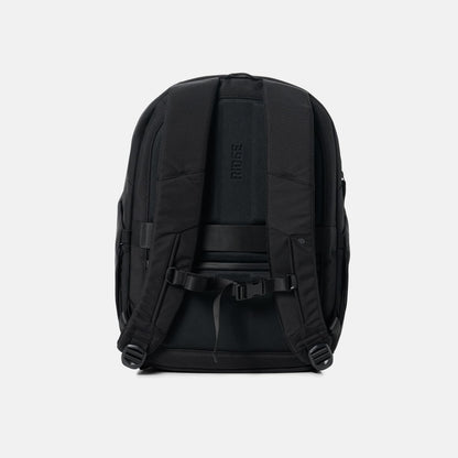 Ridge Commuter Pro Rucksack – Wetterfeste Laptoptasche aus 840D Ballistic Nylon, passend für 16-Zoll-Laptops, Reiserucksack mit Technik-Organizer (Königsschwarz)