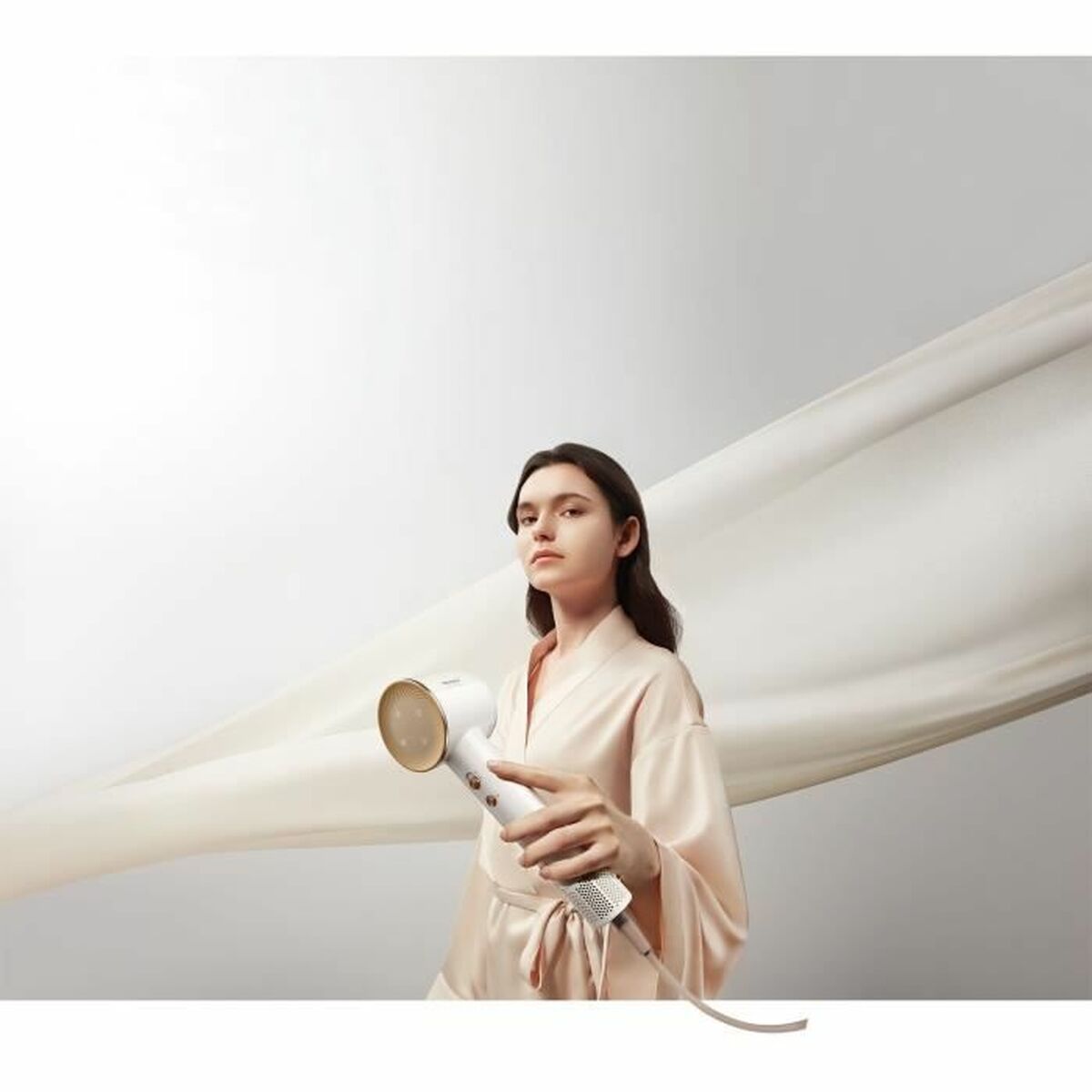 V7HB1A902738F40E8BFB015AF76372EFD25R3283252P4