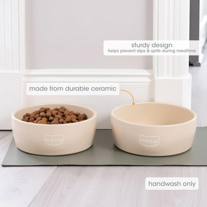 Pearhead Ceramic Bowl, Holds 2 Cups, Cute Whisker-Friendly Dish with Cat Face Design, Non-Slip, Microwave and Dishwasher Safe, Small/Medium