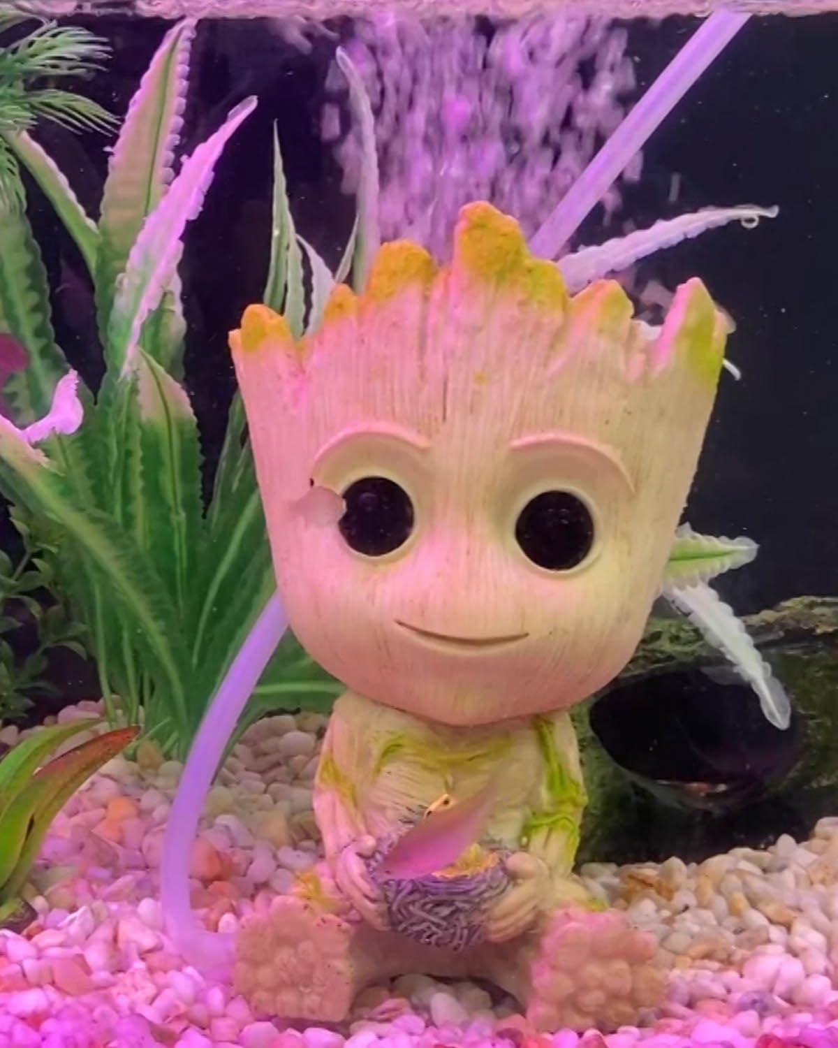 TEEMO Aquarium Groot Air Bubbler Decorations, Air Bubbler Resin Brown Decorations for Fish Tank.