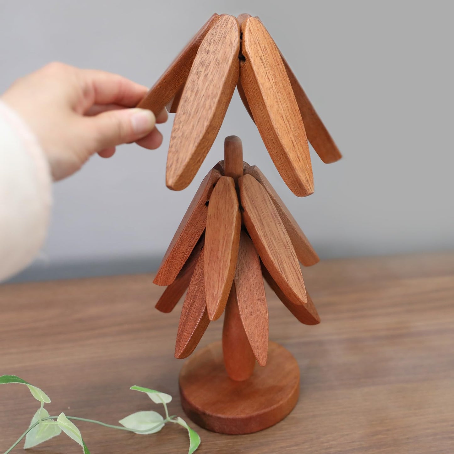 Quelgt Baumförmige Untersetzer – 3 Holzuntersetzer + 1 Ständer für die Küchendekoration