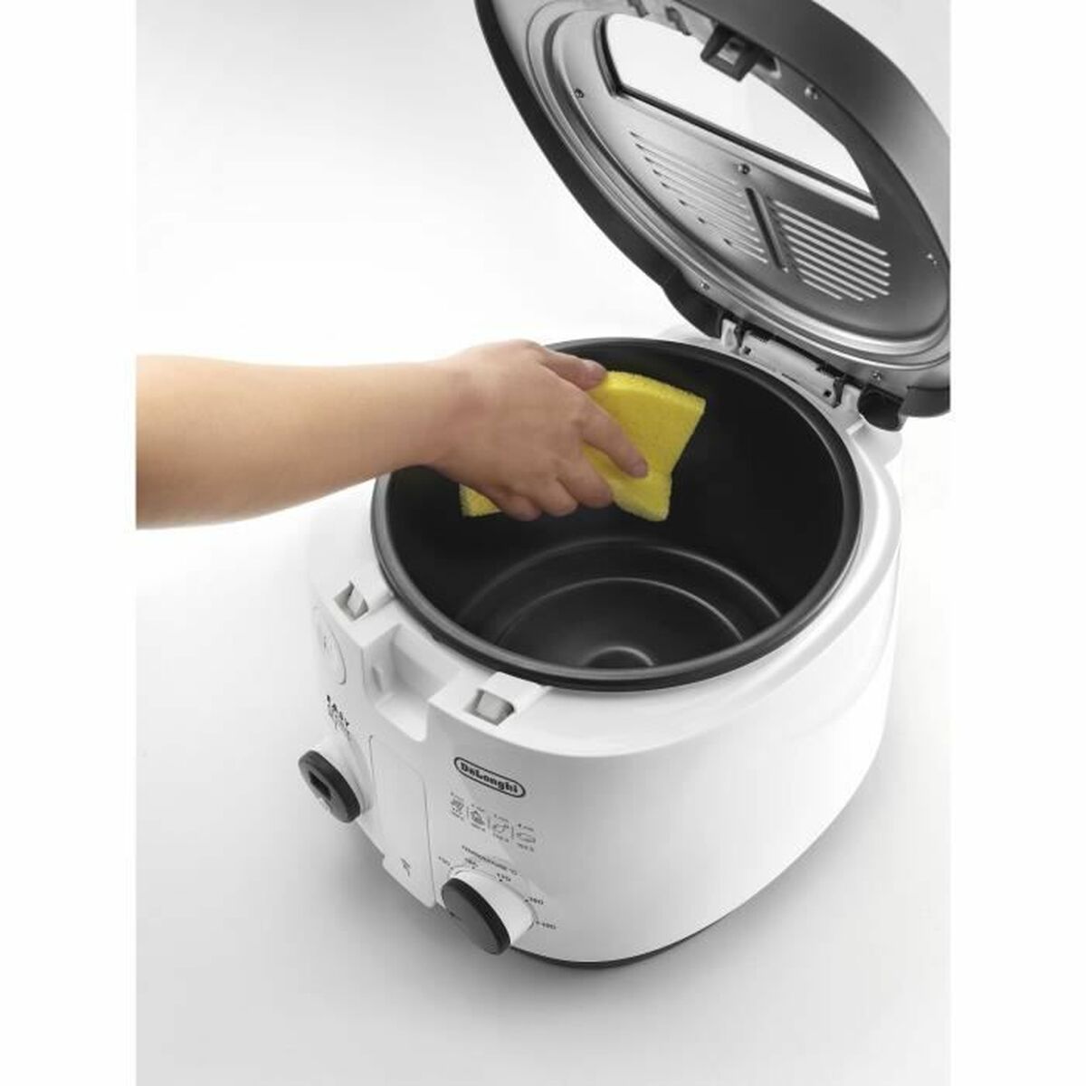 V4H8EBA9B3B3CFE0D21D716CB83BD3EE654R7371513P6