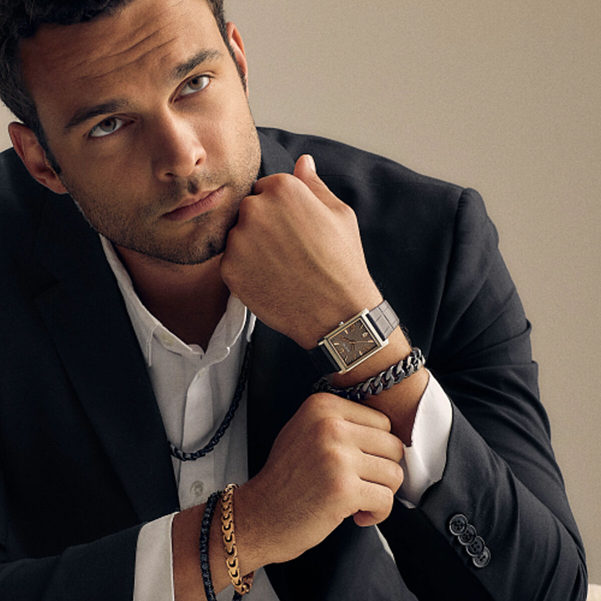 V3H9CA4DC512810AA4024B033BA8F345A79R6950183P4