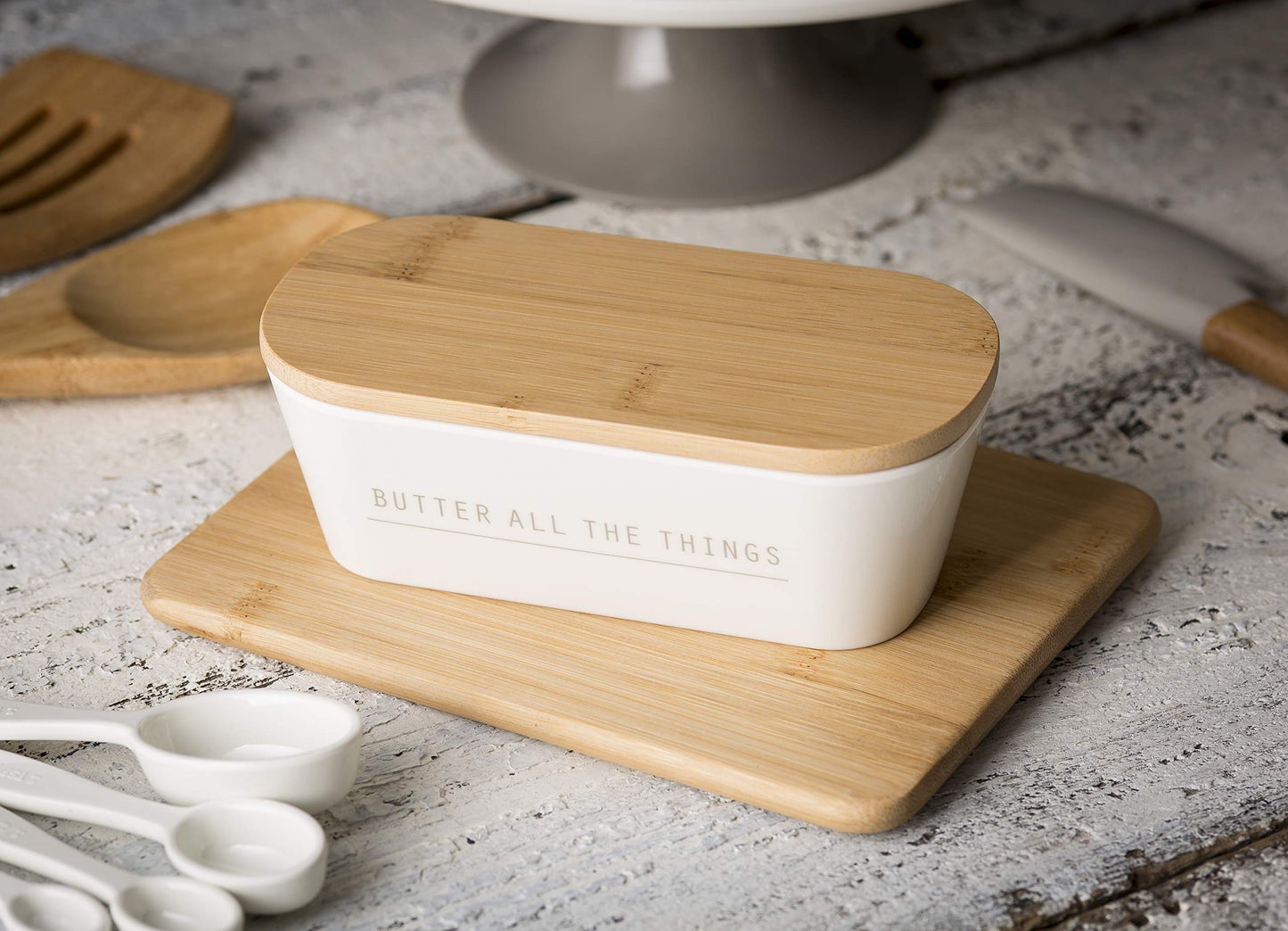 Tablecraft 700008 Cutting Board, 6" x 8" x .5", Bamboo