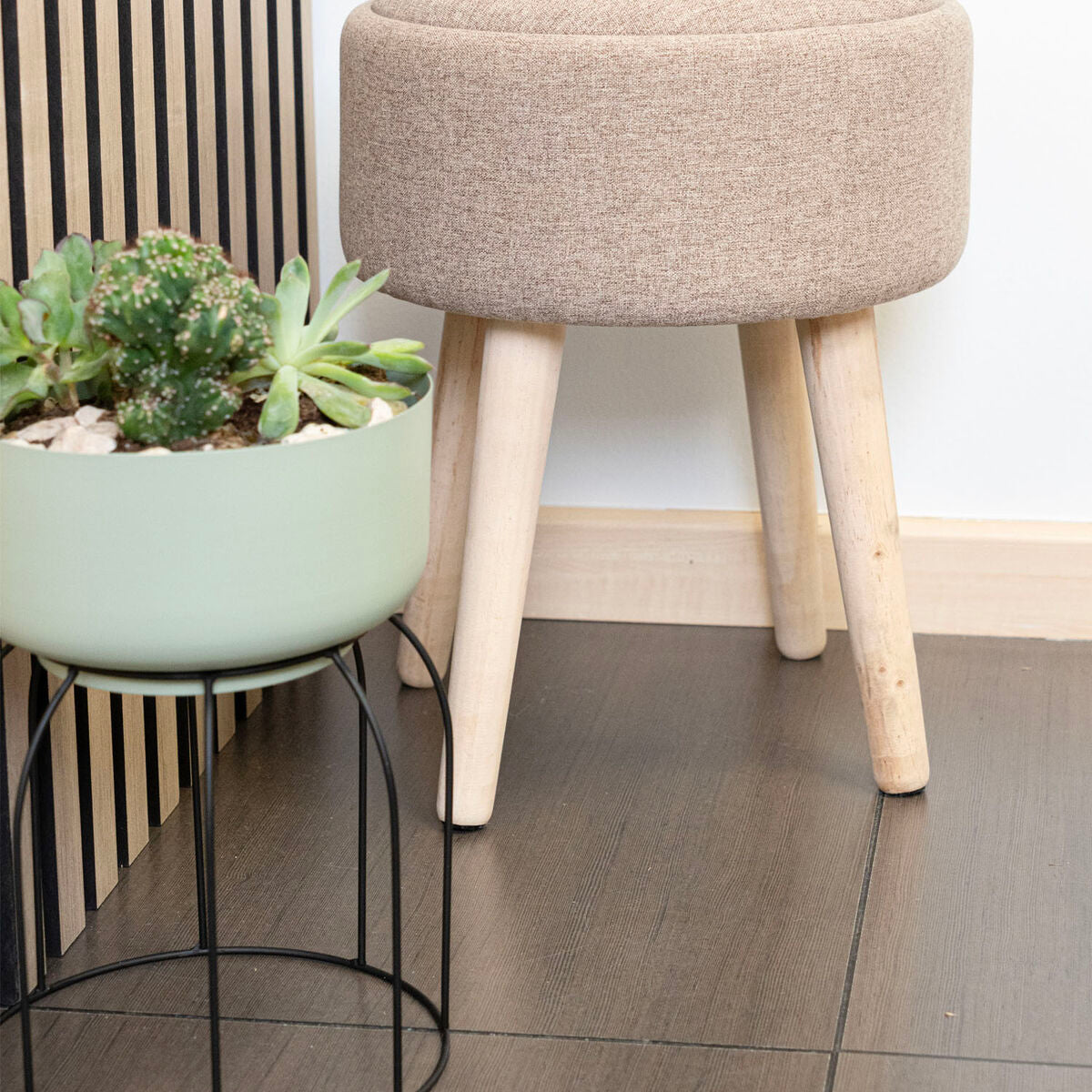 V5H66C1176270822F0845AF9E1402A026E1R5315069P5