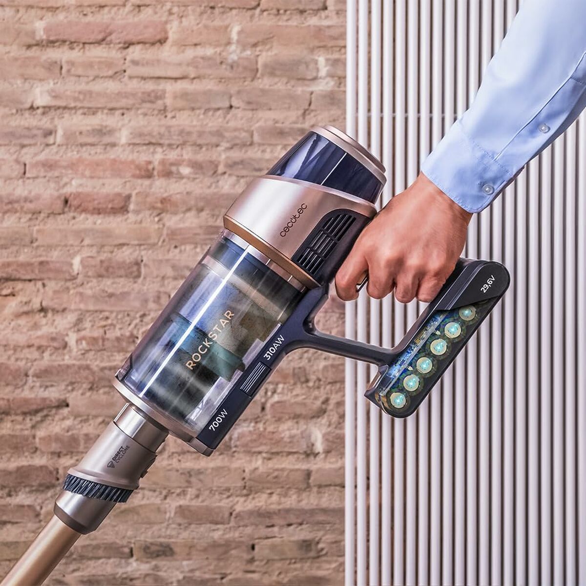 V3H4939AE619D3F04F9A3AAE55EEC1F4D1DR5578581P9