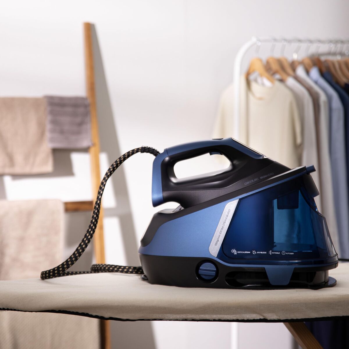 V2HB54813FB186E7FDDB42644707986FE0DR7648106P4