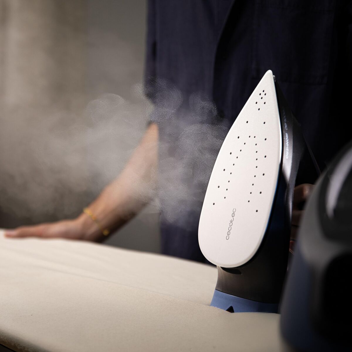 V2H6364E3E3B4747D66EC9B734B12EF095DR7648112P10