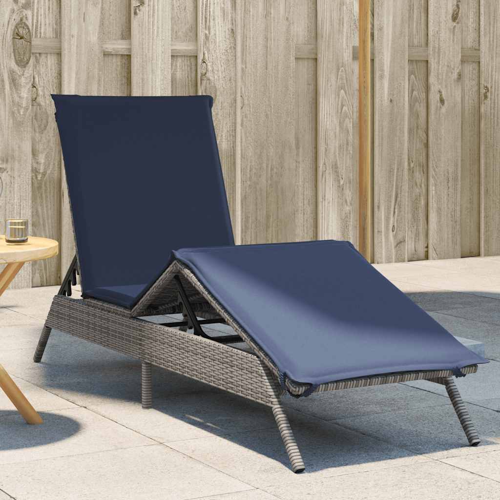 Sonnenliege mit Kissen Grau Poly Rattan